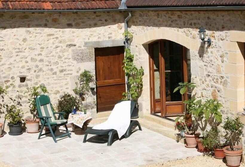 Hillside Park Dordogne