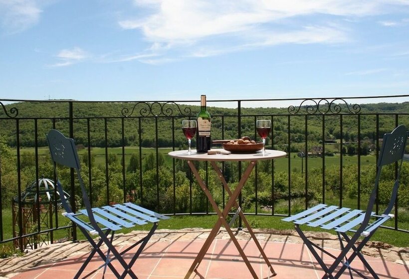 Hillside Park Dordogne