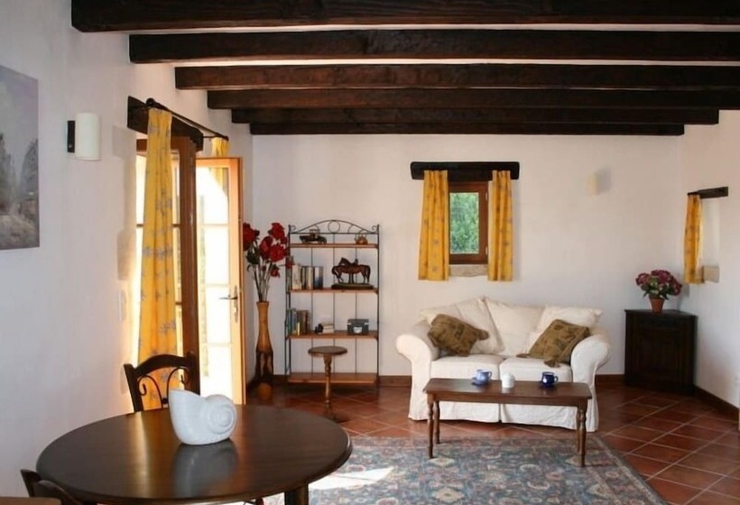 Hillside Park Dordogne