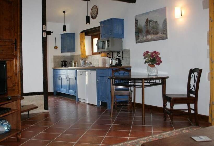 Hillside Park Dordogne