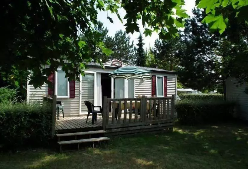 ホテル Camping Le Jardin De Sully