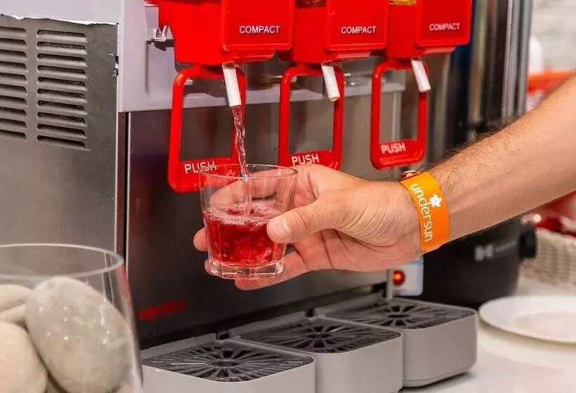 Hotelli Undersun Vityazevo