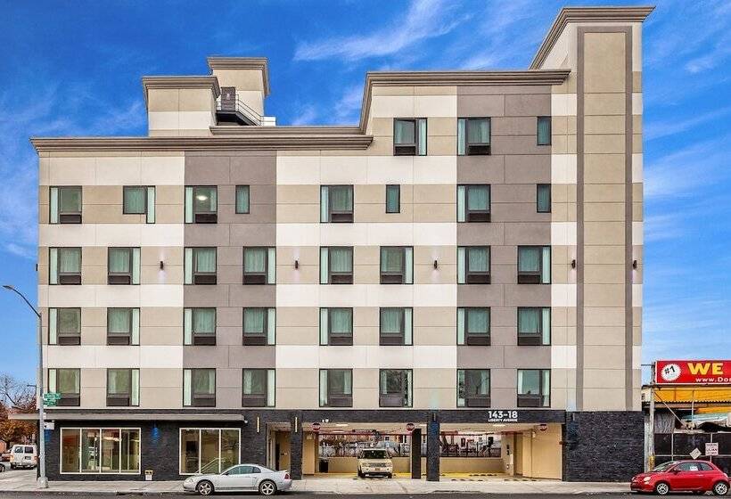 Van Wyck Hotel & Suites Near Jfk Airport