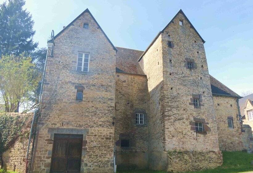 Le Manoir De Placy Bed And Breakfast