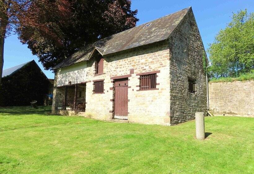 Le Manoir De Placy Bed And Breakfast