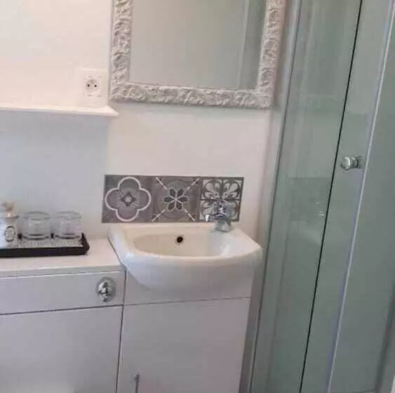 Majatalo Chambres D Hôtes La Clef Des Champs