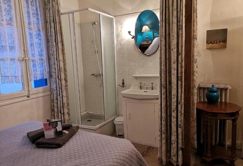 פנסיון La Roseraie