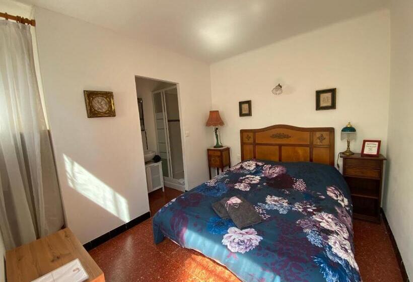 פנסיון La Roseraie