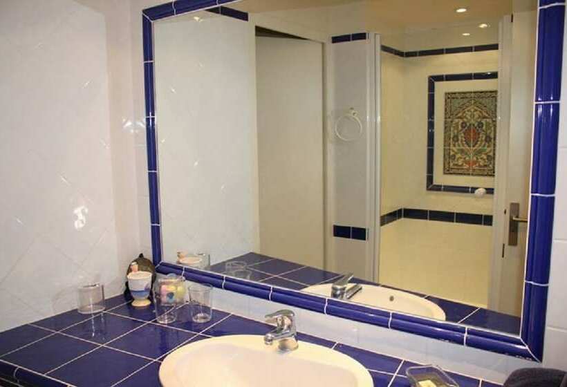 膳宿费 Les Roches Rouges Chambres D Hôtes