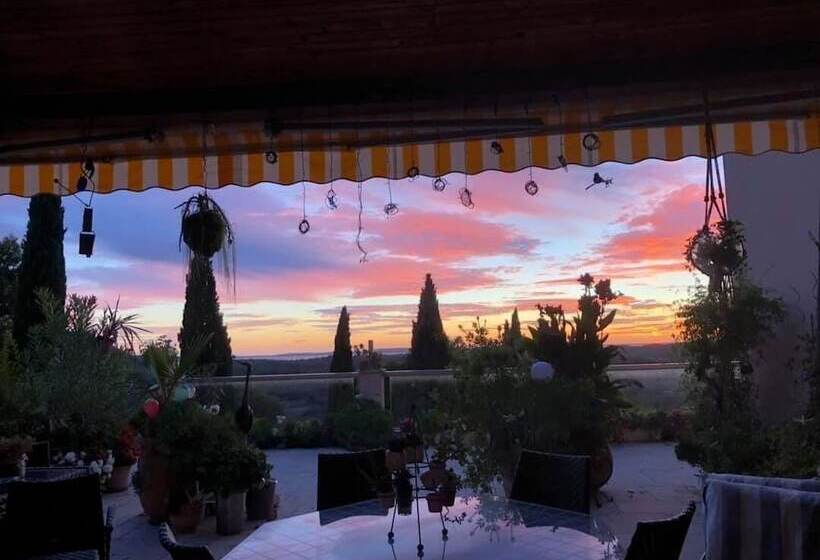 膳宿费 Les Roches Rouges Chambres D Hôtes