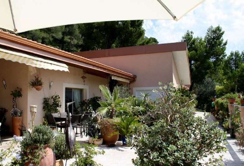 膳宿费 Les Roches Rouges Chambres D Hôtes