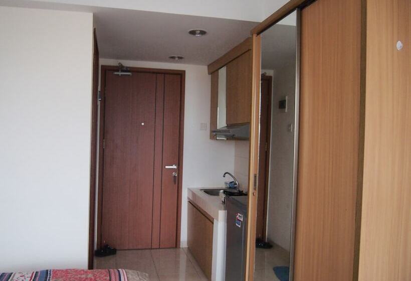 פנסיון Margonda Residence 45