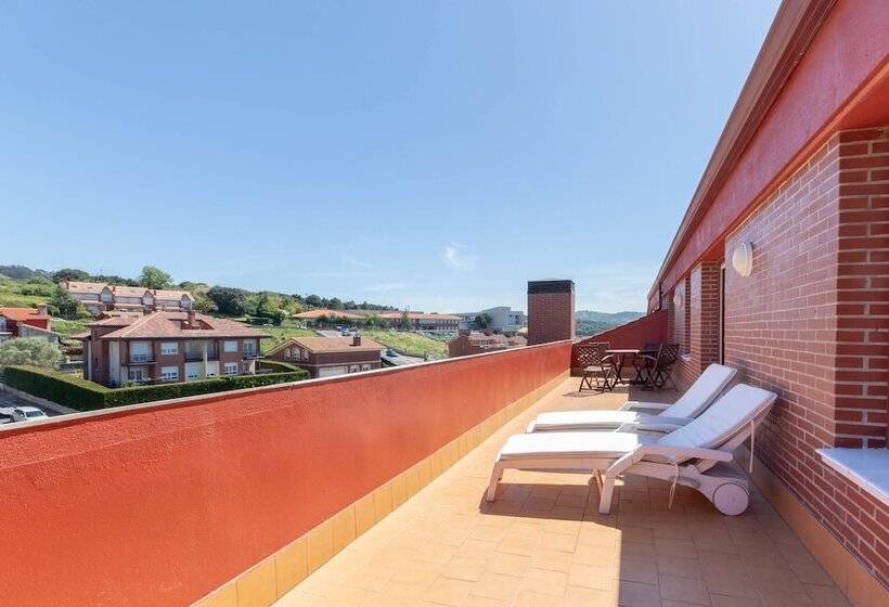 ático Con 2 Terrazas, 25m2 Cada Una By Urban Hosts