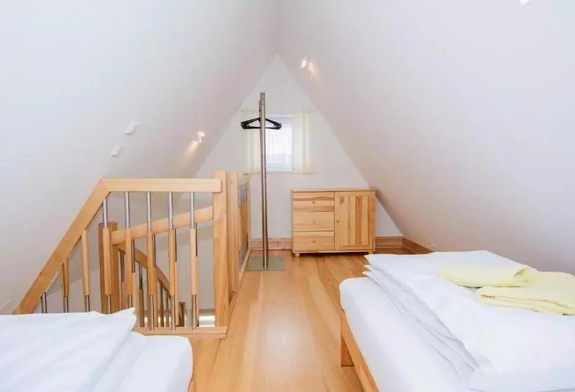 Apartamenty Toporowe Domki