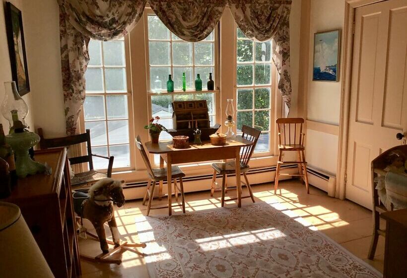 Governor S Bed And Breakfast