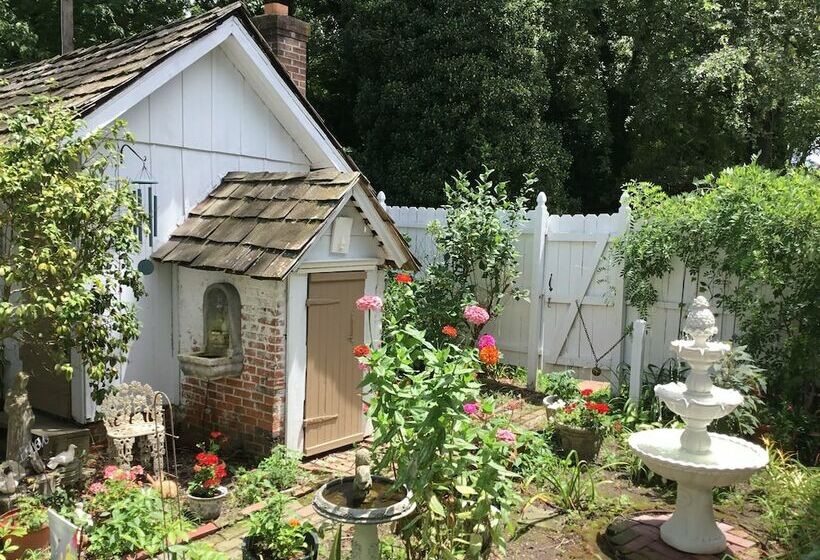 Governor S Bed And Breakfast