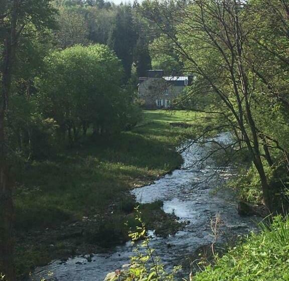 ベッドアンドブレックファースト Domaine Des Papeteries