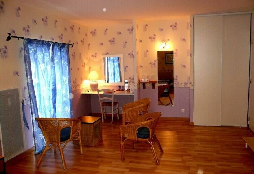 Bed and Breakfast Logis De Chezelles