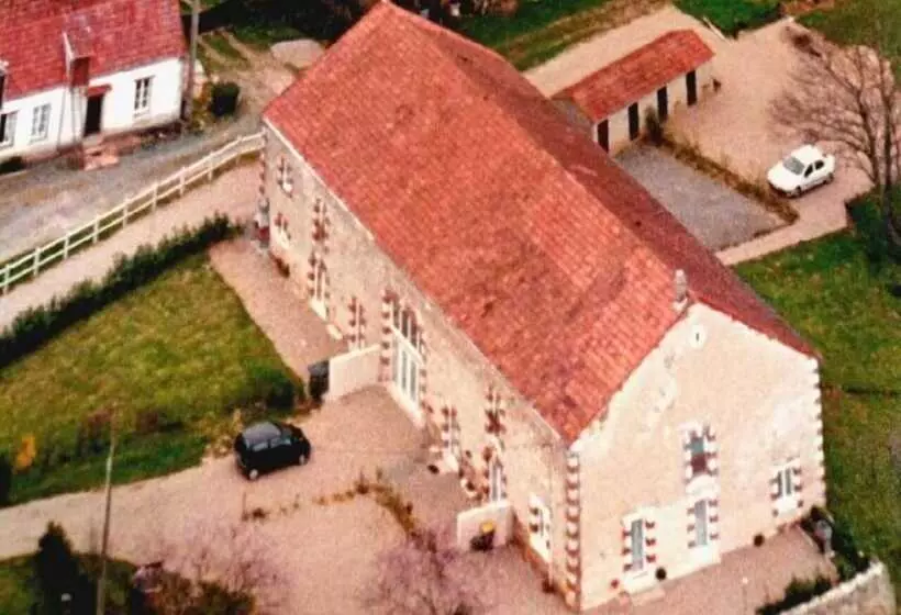 Aamiaismajoitus (B&B) Logis De Chezelles