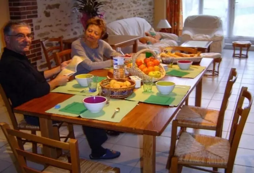 Aamiaismajoitus (B&B) Logis De Chezelles