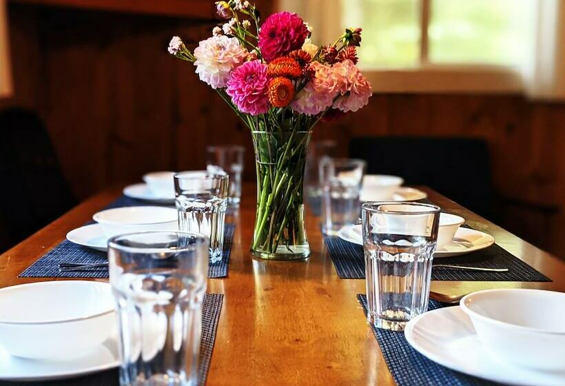 Pov Lake Resort & Glamping Campground