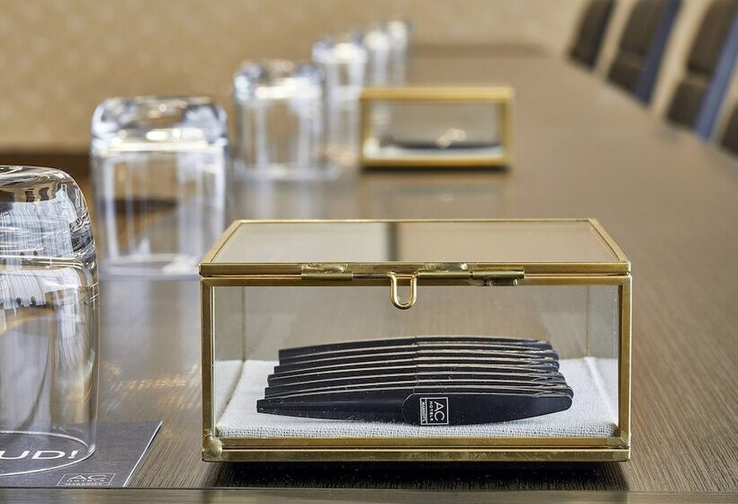 Ac Hotel By Marriott Cleveland Beachwood