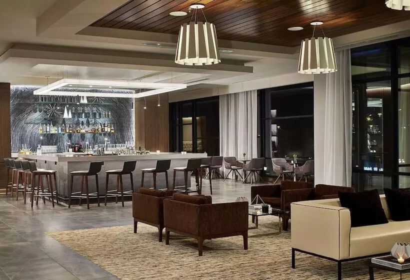 Ac Hotel By Marriott Cleveland Beachwood