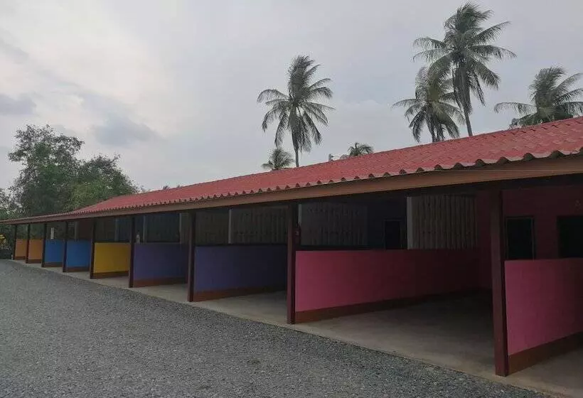 Hotelli Baan Khun Resort