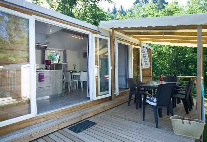 Hotelli Camping Le Fayolan