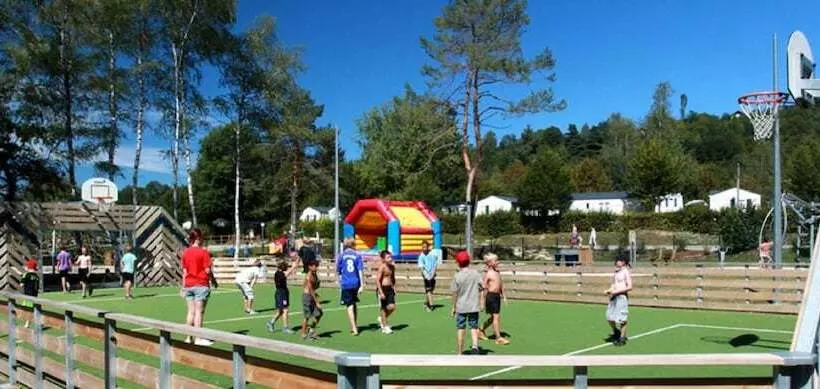 Hotelli Camping Le Fayolan