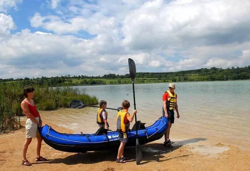 Hotelli Camping Le Fayolan