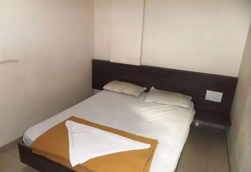 ホテル Cosmo Lodging