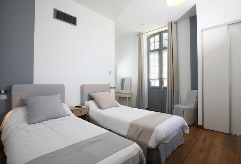 בית מלון כפרי Domaine De L'esperon