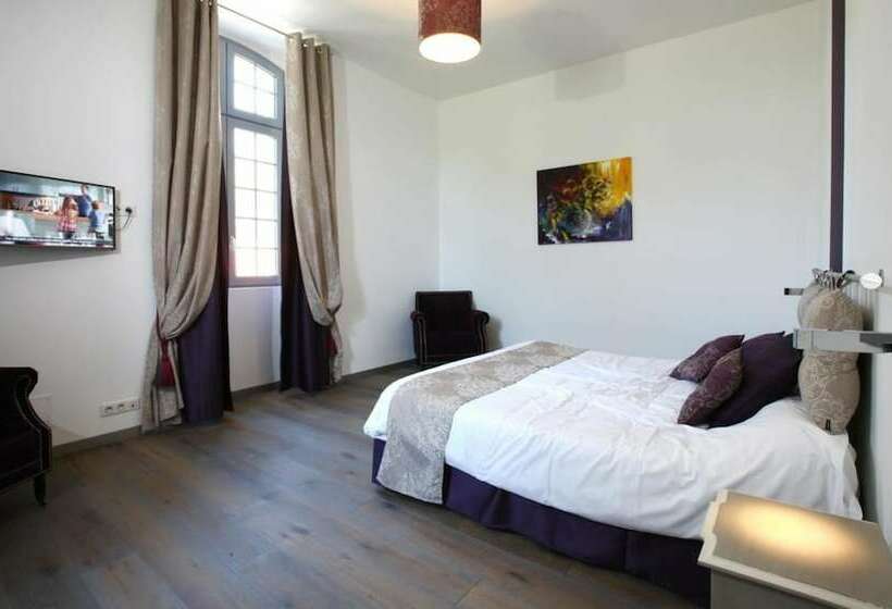 בית מלון כפרי Domaine De L'esperon