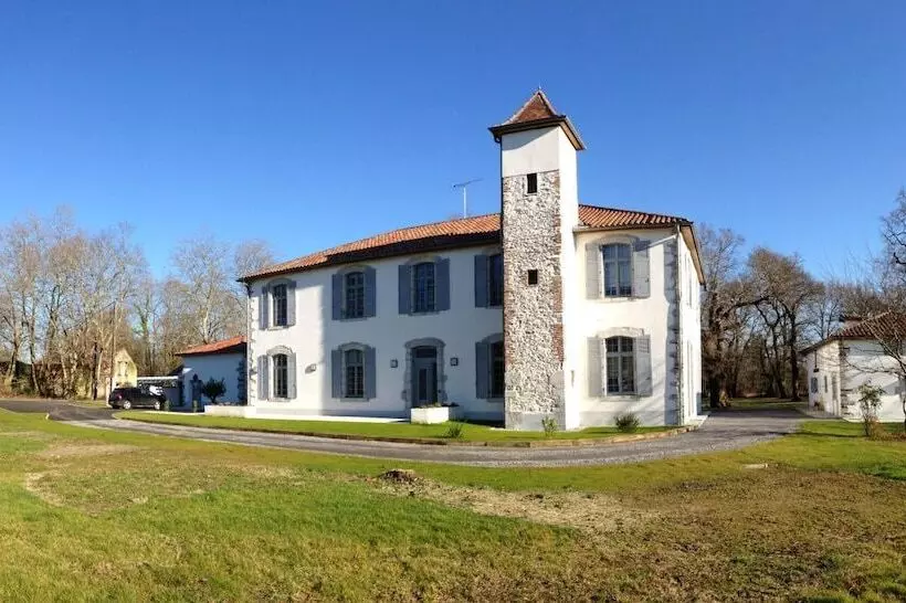 Hotelli Domaine De L'esperon