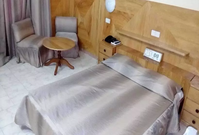 هتل Du Centre