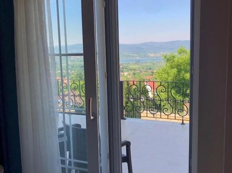 Отель Kartepe Camp