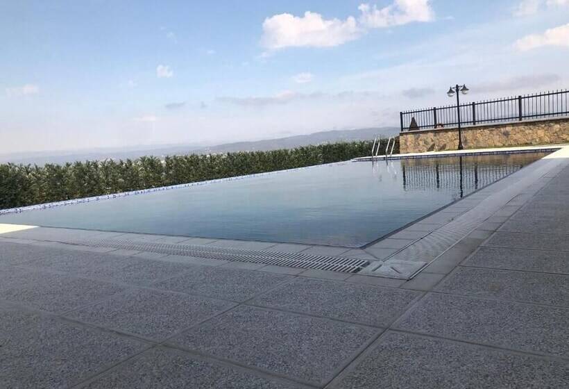 Отель Kartepe Camp