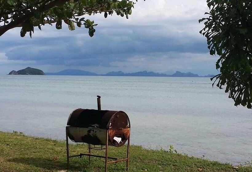 فندق Koh Phaluai Eco Resort