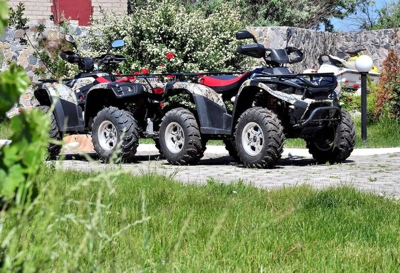 Отель Lazurnaya 2