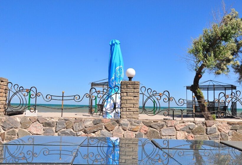 Отель Lazurnaya 2