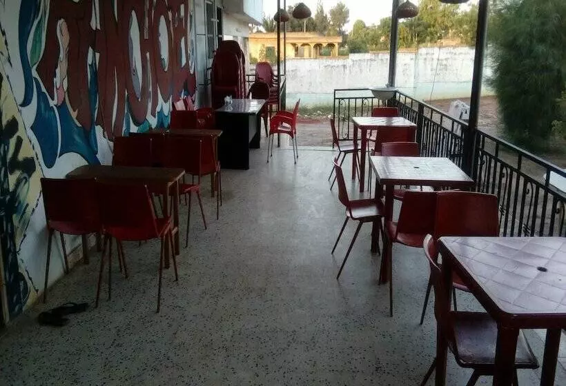 هتل Le Ranch