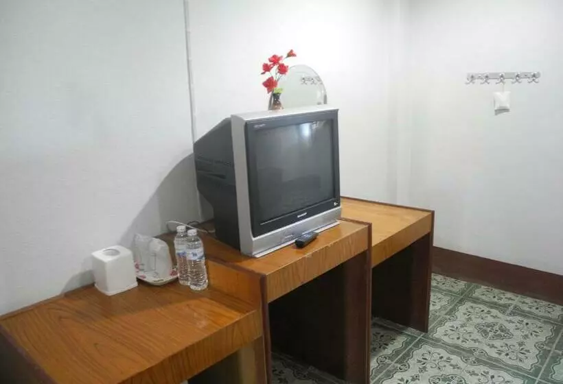 Hotelli Nam Pueng Place 1