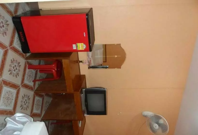 Hotelli Nam Pueng Place 1