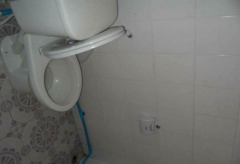 Hotel Nam Pueng Place 1