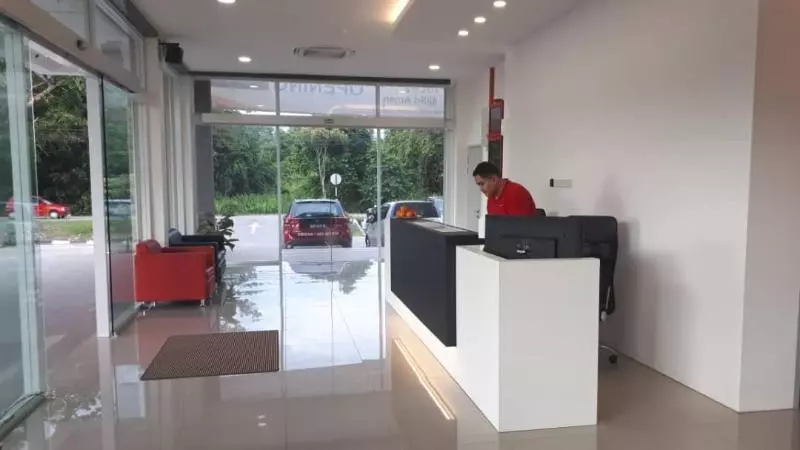 ホテル Place2stay At Sri Aman