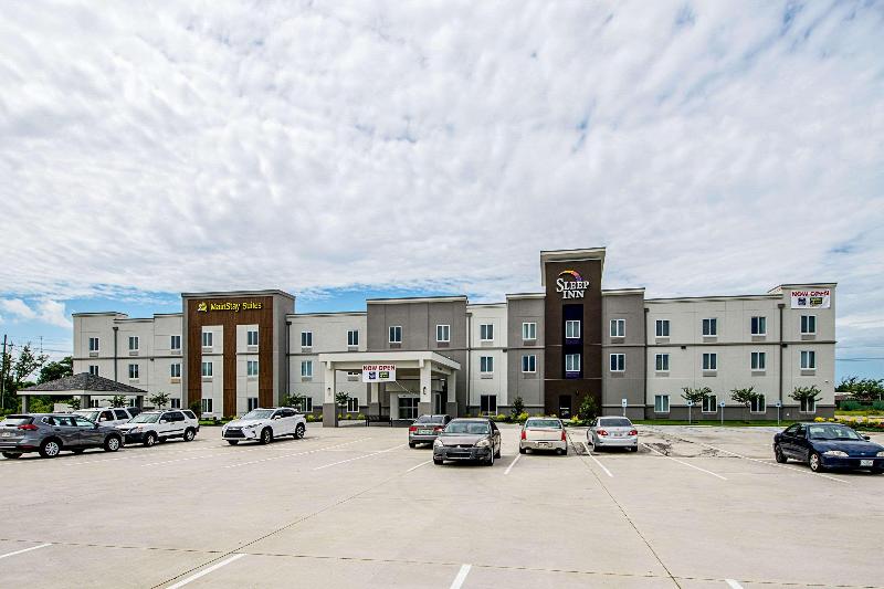 בית מלון כפרי Sleep Inn Geismar Gonzales