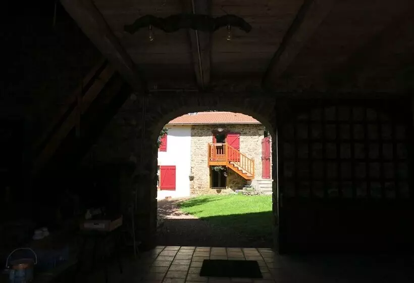 ペンション Ferme Des Entremains