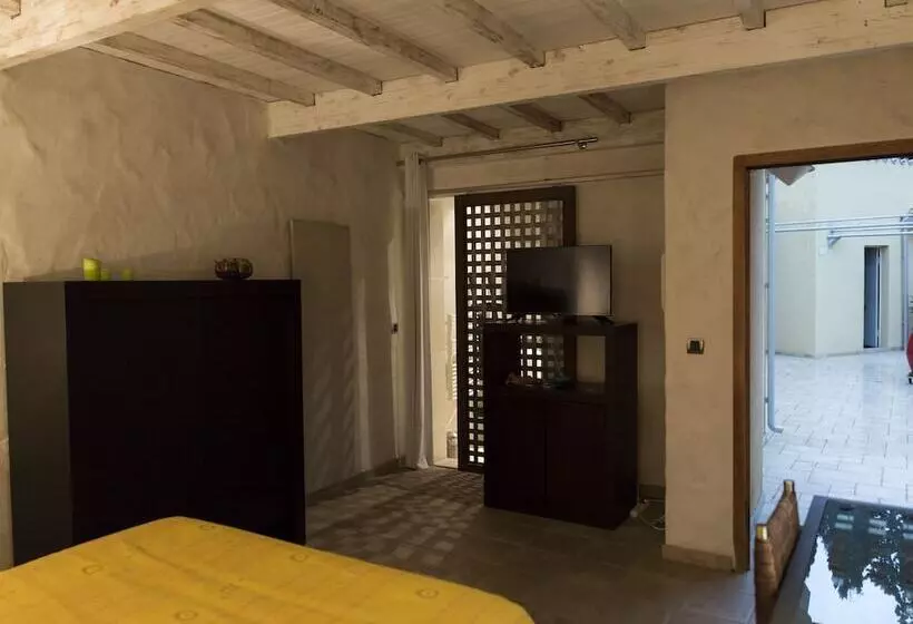 Majatalo La Casa Nert