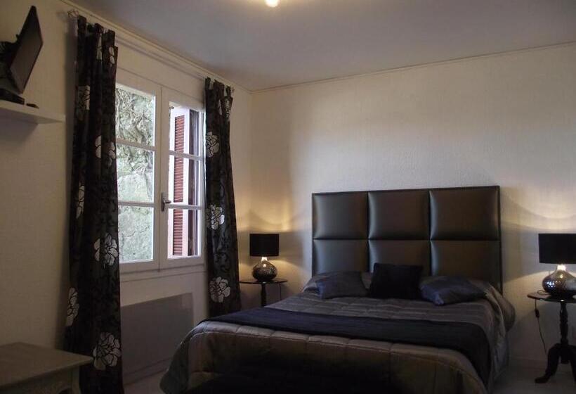 膳宿费 Villa Emmony